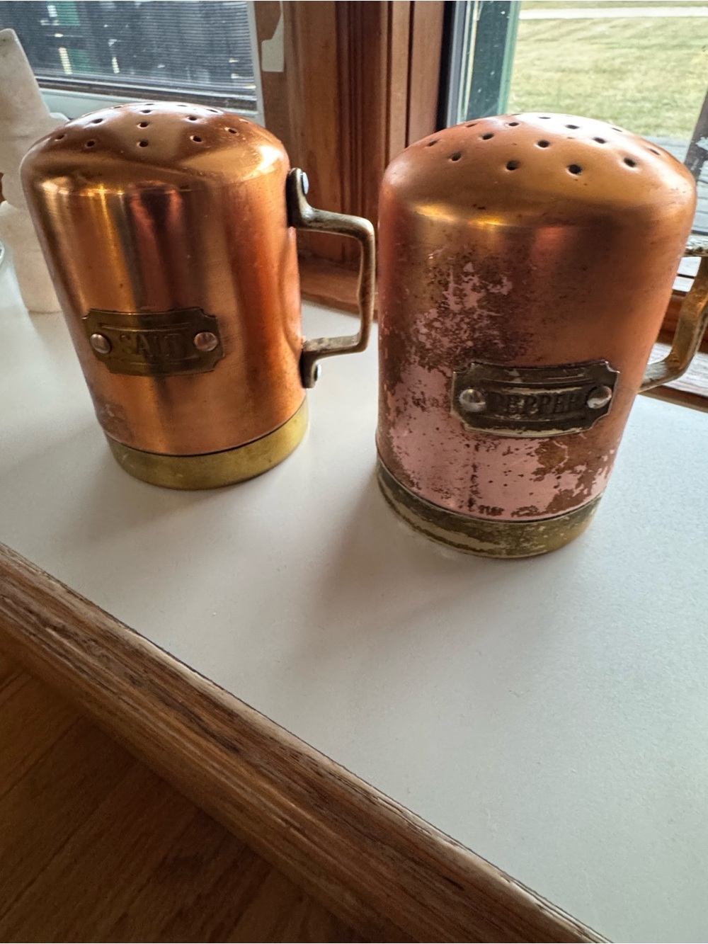farmhouse stove-side shakers Set - Copper